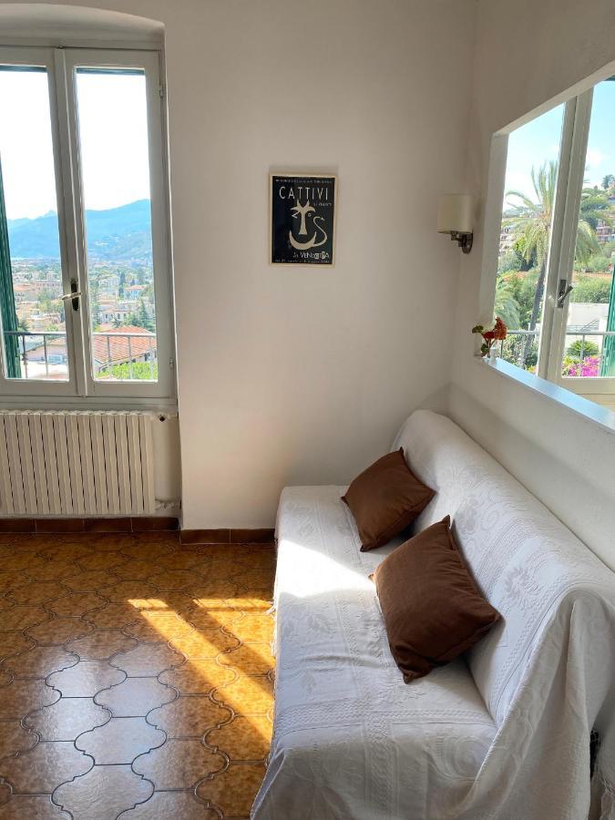 Casa Petra - Appartamento Vista Mare Citta Vecchia Bordighera Exterior foto