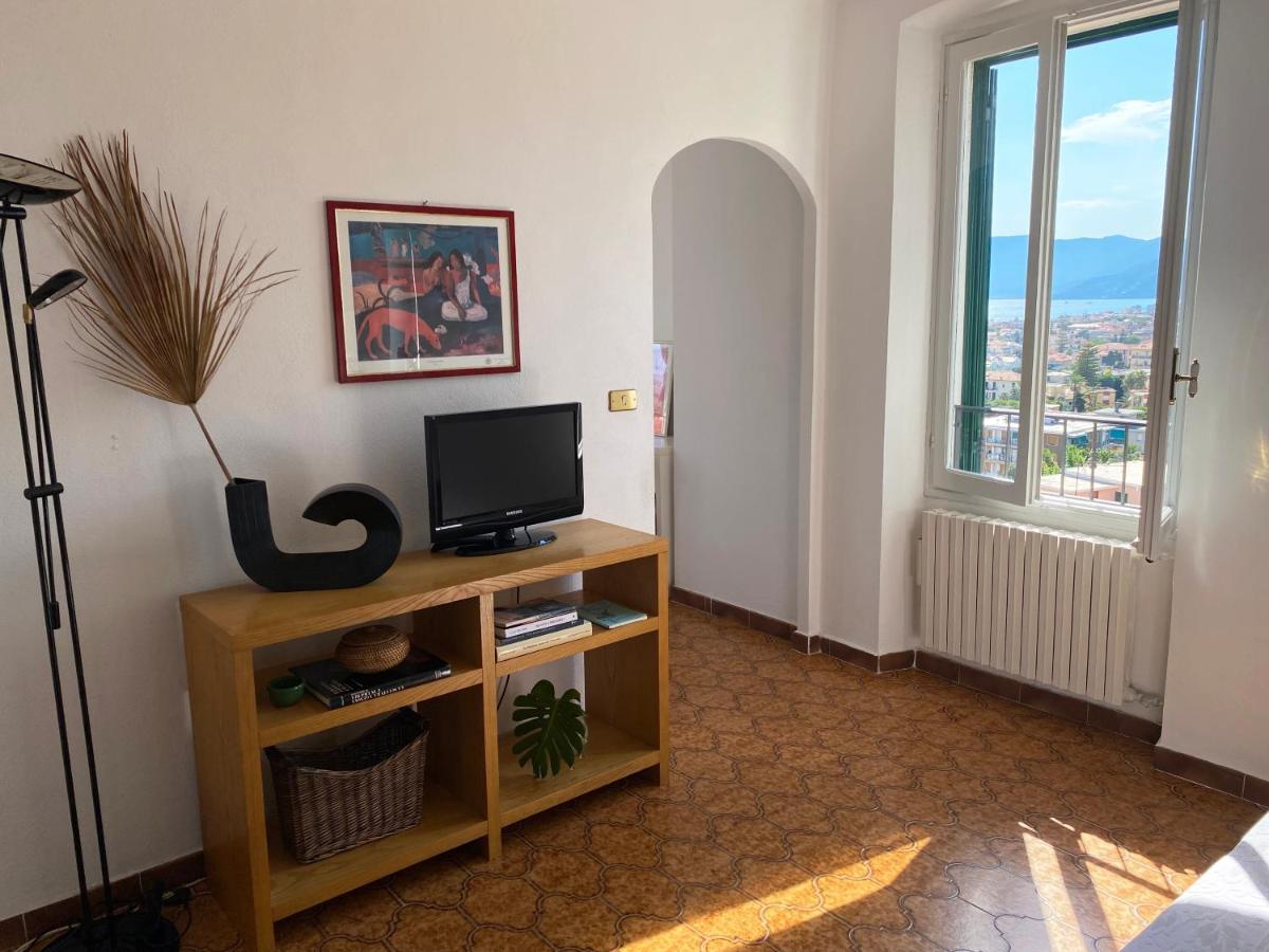 Casa Petra - Appartamento Vista Mare Citta Vecchia Bordighera Exterior foto